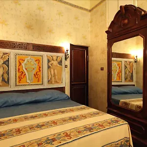 Antica Dimora Dell'orso 2*, Rome Italie